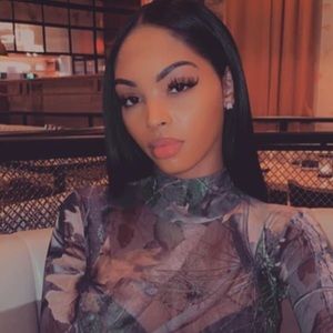 Meet your Posher, Sierra